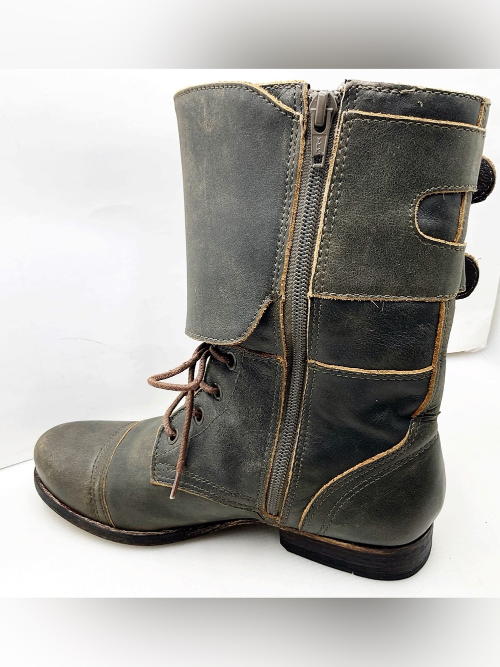 {Matisse} Lance Olive Combat Lace-Up Buckle Boots - Picture 2 of 13